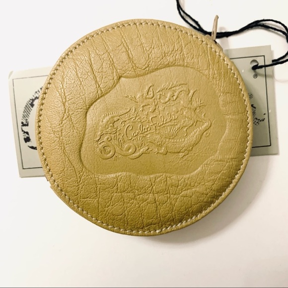 THE BUFFALO BAG Handbags - THE BUFFALO BAG Round Coin Pouch Mini Wallet, ocher